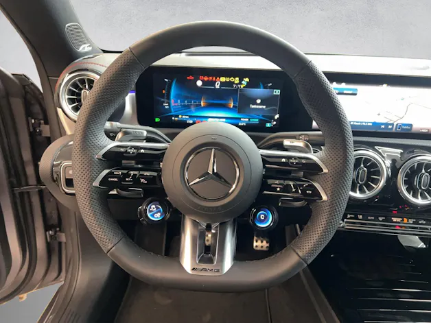 Mercedes-Benz CLA 35 AMG 4Matic Shooting Brake