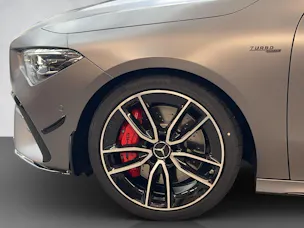 Mercedes-Benz CLA 35 AMG 4Matic Shooting Brake