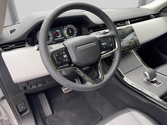 Vehicle image 7 Vehicle image 7