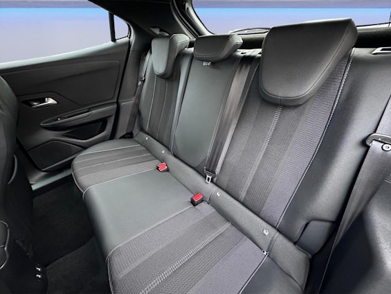 Vehicle image 11 Vehicle image 11