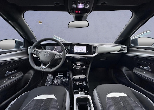 First vehicle image First vehicle image