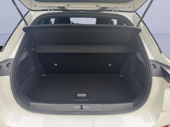 Vehicle image 12 Vehicle image 12