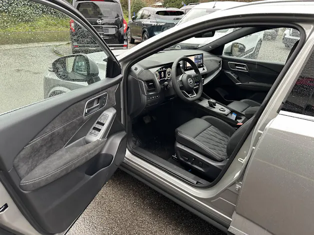 Nissan Qashqai 1.3 DIG-T 158 Tekna+ 4