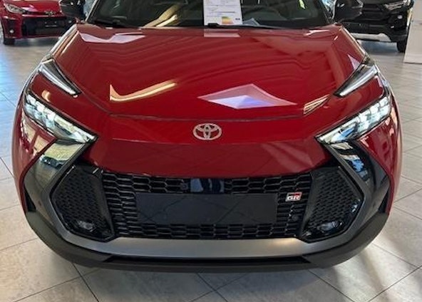 First vehicle image First vehicle image