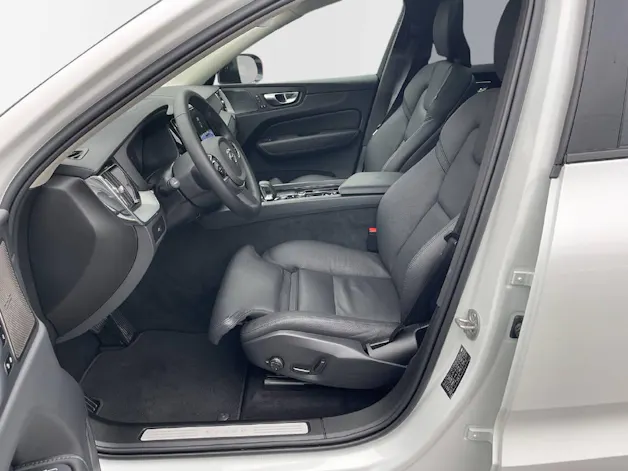 Volvo XC60 2.0 B5 MH Ultimate Dark AWD