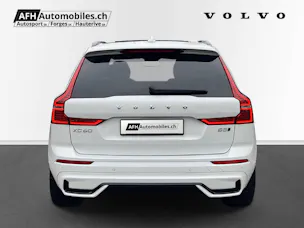 Volvo XC60 2.0 B5 MH Ultimate Dark AWD