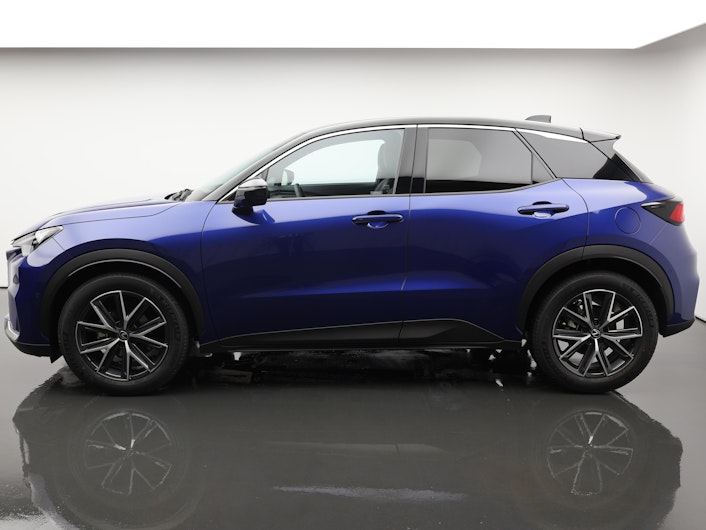 Vehicle image LEXUS LBX