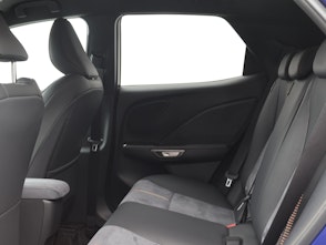 Vehicle image LEXUS LBX 1.5 Hybrid Cool ab 0.9% Leasing