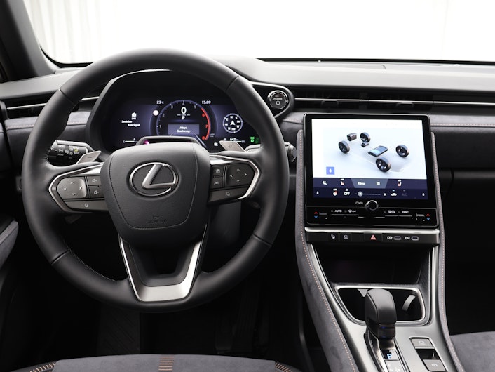 Vehicle image LEXUS LBX