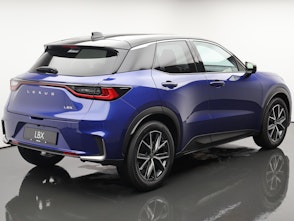 Vehicle image LEXUS LBX 1.5 Hybrid Cool ab 0.9% Leasing