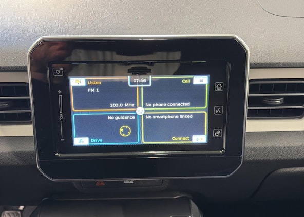 Vehicle image 32 Vehicle image 32