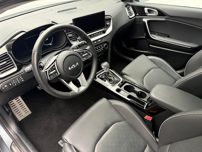 Vehicle image KIA CEED