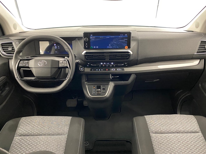 Vehicle image TOYOTA PROACE VERSO