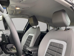 Vehicle image CITROEN C4 1.2 Hybrid You+