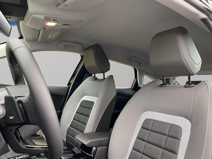 Vehicle image CITROEN C4