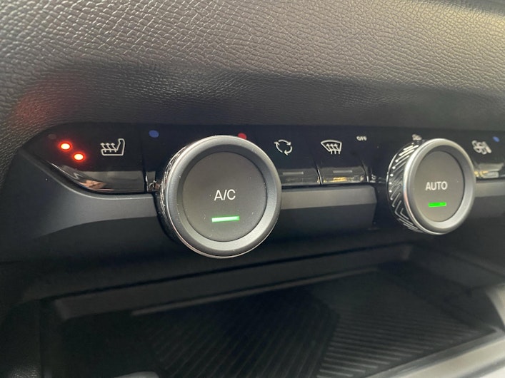 Vehicle image CITROEN C4