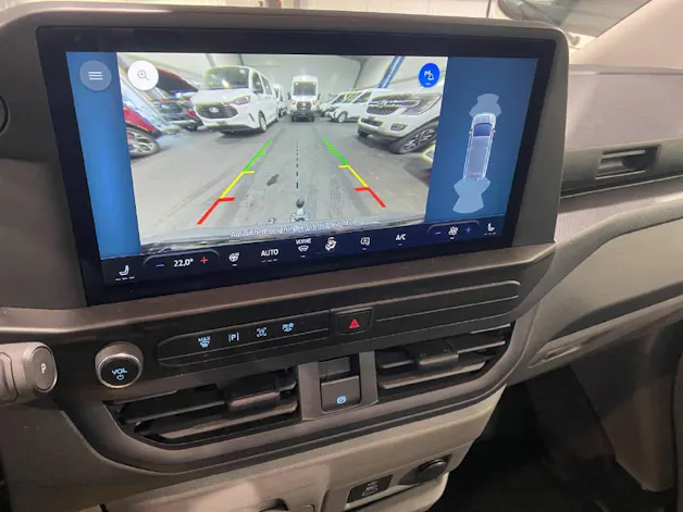Ford E-Transit Custom Van 320 L2 Trend 218 PS Trend
