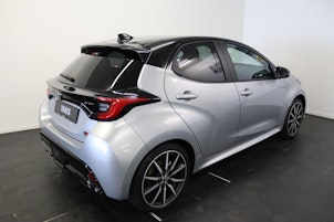 Vehicle image TOYOTA Yaris 1.5 VVT-i HSD GR Sport