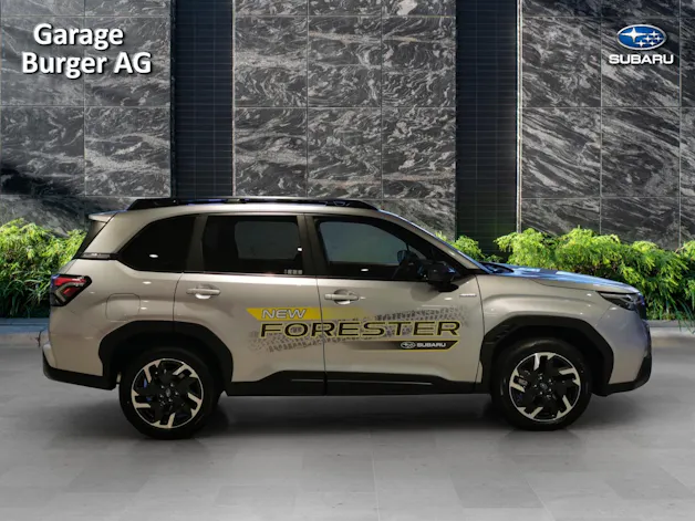 Subaru Forester Station 2.0i e-Boxer Swiss Plus