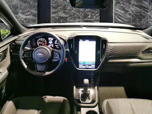 Subaru Forester Station 2.0i e-Boxer Swiss Plus