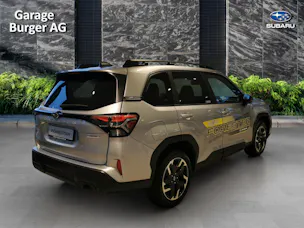 Subaru Forester Station 2.0i e-Boxer Swiss Plus