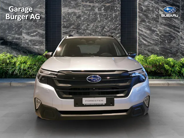 Subaru Forester Station 2.0i e-Boxer Swiss Plus