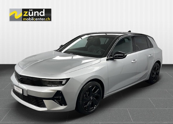 First vehicle image First vehicle image