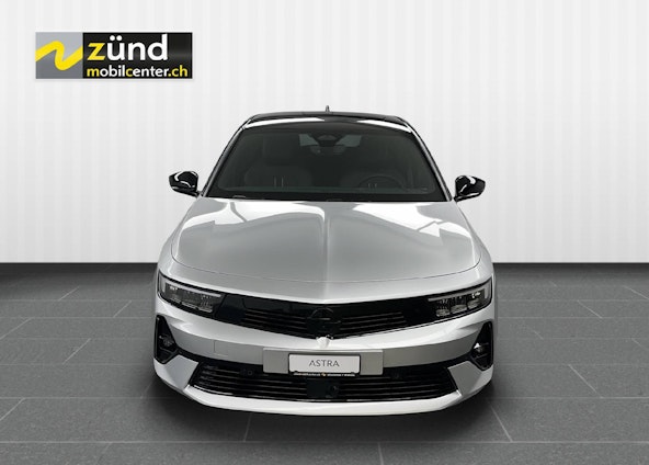 Vehicle image 4 Vehicle image 4