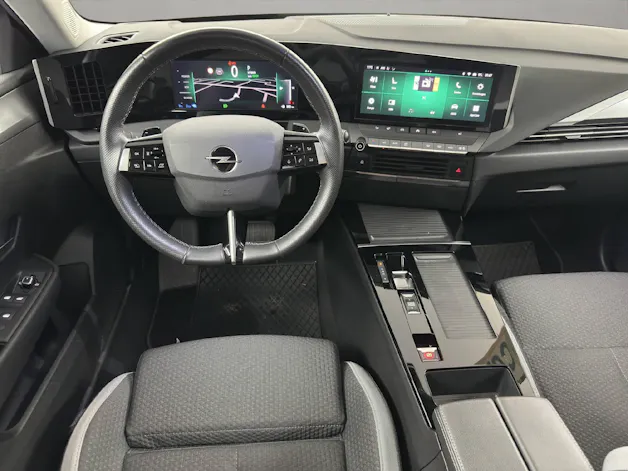 Opel Astra 1.6 T PHEV 180PS Automat Swiss