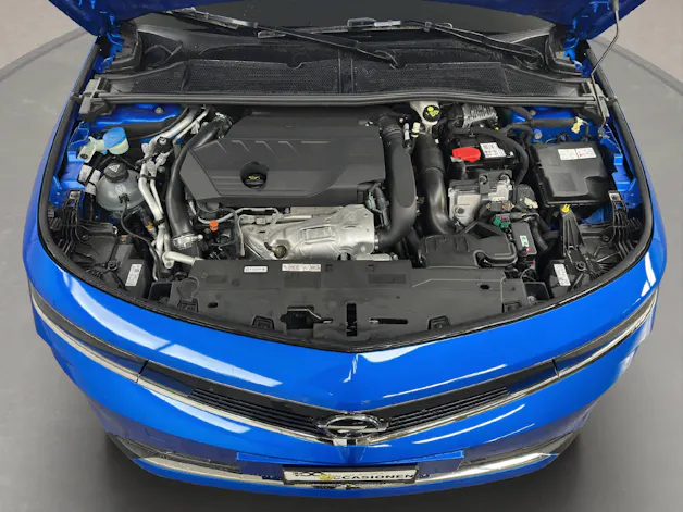 Opel Astra 1.6 T PHEV 180PS Automat Swiss