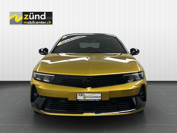 Vehicle image 4 Vehicle image 4