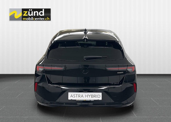 Vehicle image 3 Vehicle image 3