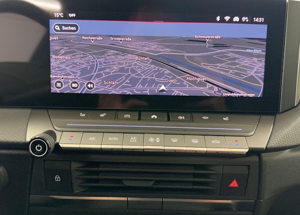 Vehicle image 8 Vehicle image 8