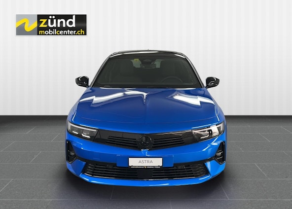 Vehicle image 4 Vehicle image 4