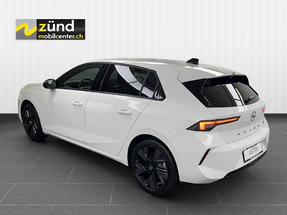 Vehicle image 2 Vehicle image 2