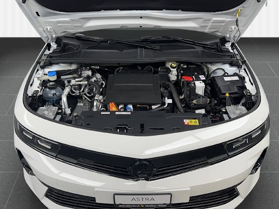 Vehicle image 13 Vehicle image 13