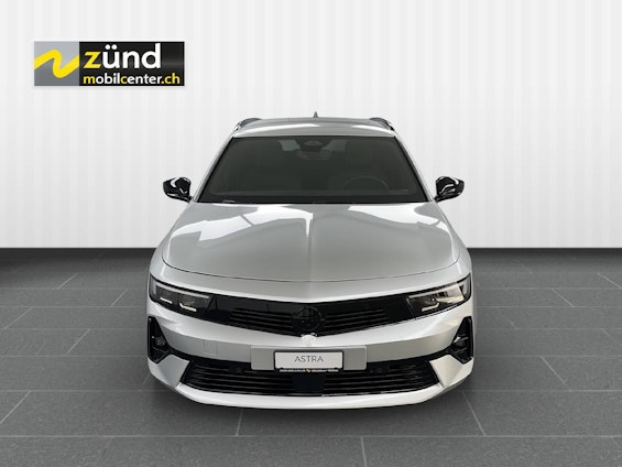 Vehicle image 4 Vehicle image 4