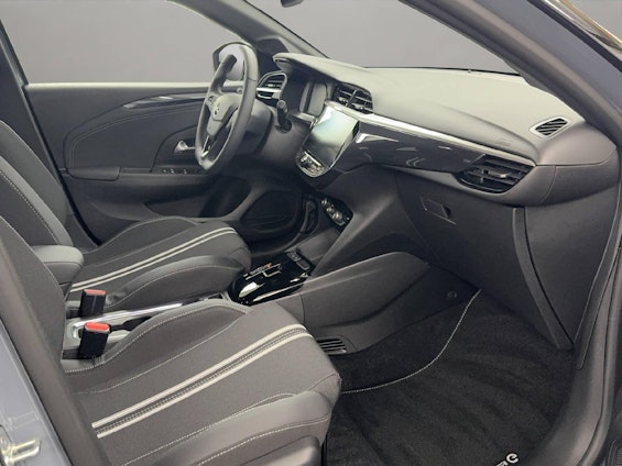 Vehicle image 10 Vehicle image 10