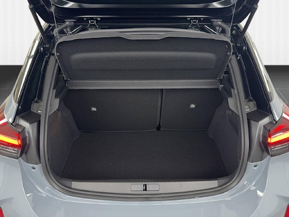 Vehicle image 11 Vehicle image 11