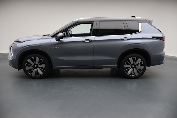 MITSUBISHI Outlander 2.4 PHEV Instyle 4x4 1