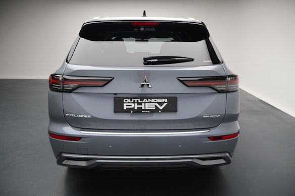 MITSUBISHI Outlander 2.4 PHEV Instyle 4x4 2