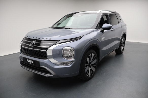 MITSUBISHI Outlander 2.4 PHEV Instyle 4x4 0