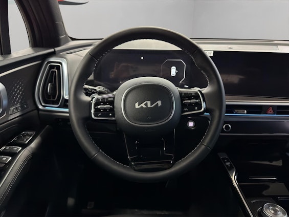 Vehicle image 21 Vehicle image 21