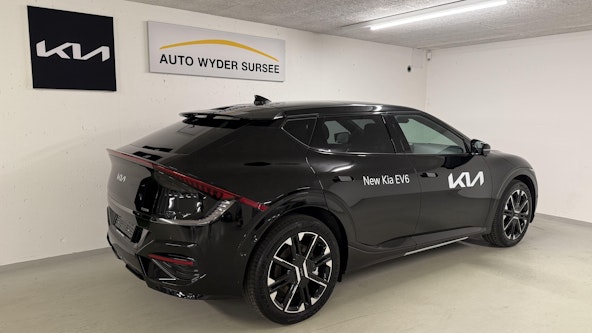 Vehicle image 4 Vehicle image 4