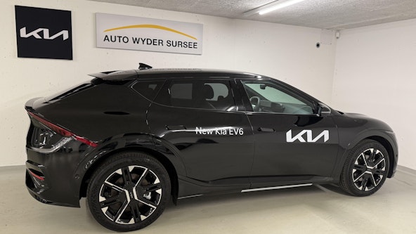 Vehicle image 5 Vehicle image 5