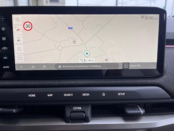 Vehicle image 25 Vehicle image 25