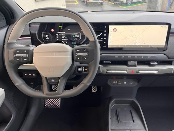 Vehicle image 21 Vehicle image 21