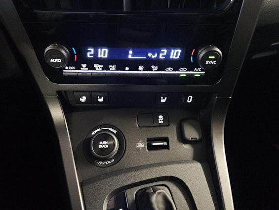 Vehicle image 14 Vehicle image 14