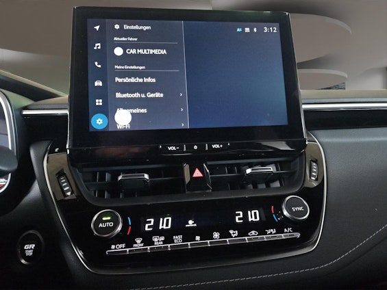 Vehicle image 15 Vehicle image 15