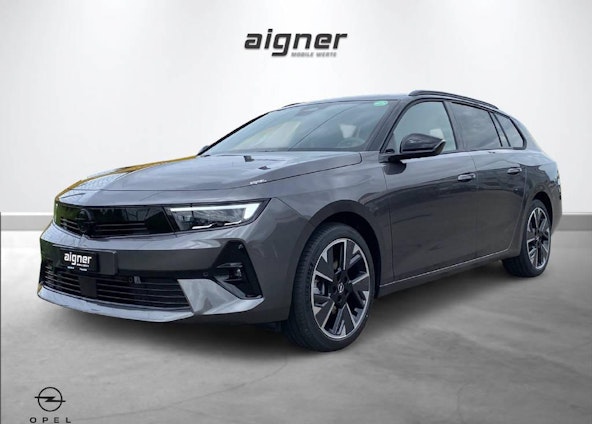 First vehicle image First vehicle image